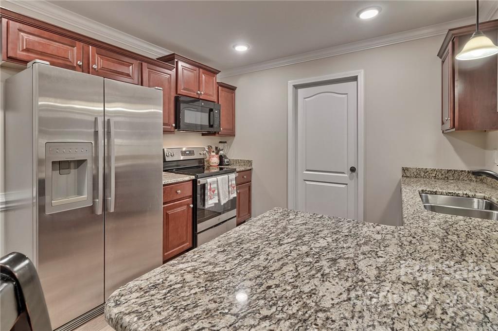 1063 Fincher Road Fort Lawn, SC 29714 - Photo 14 of 31 Gallery Image 14