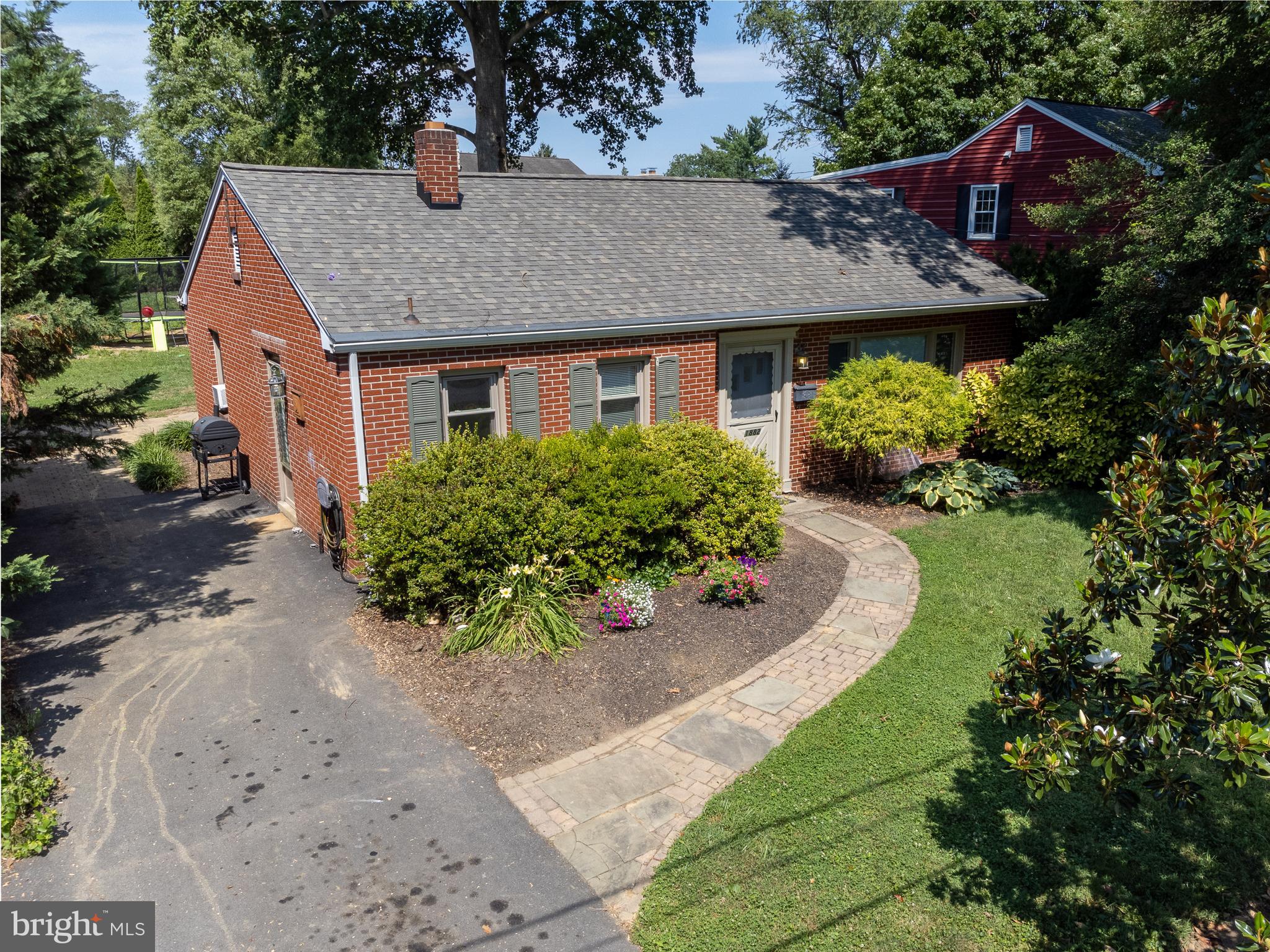 1882 Manor Ridge Drive Lancaster, PA 17603 - Photo 37 of 45 Gallery Image 37