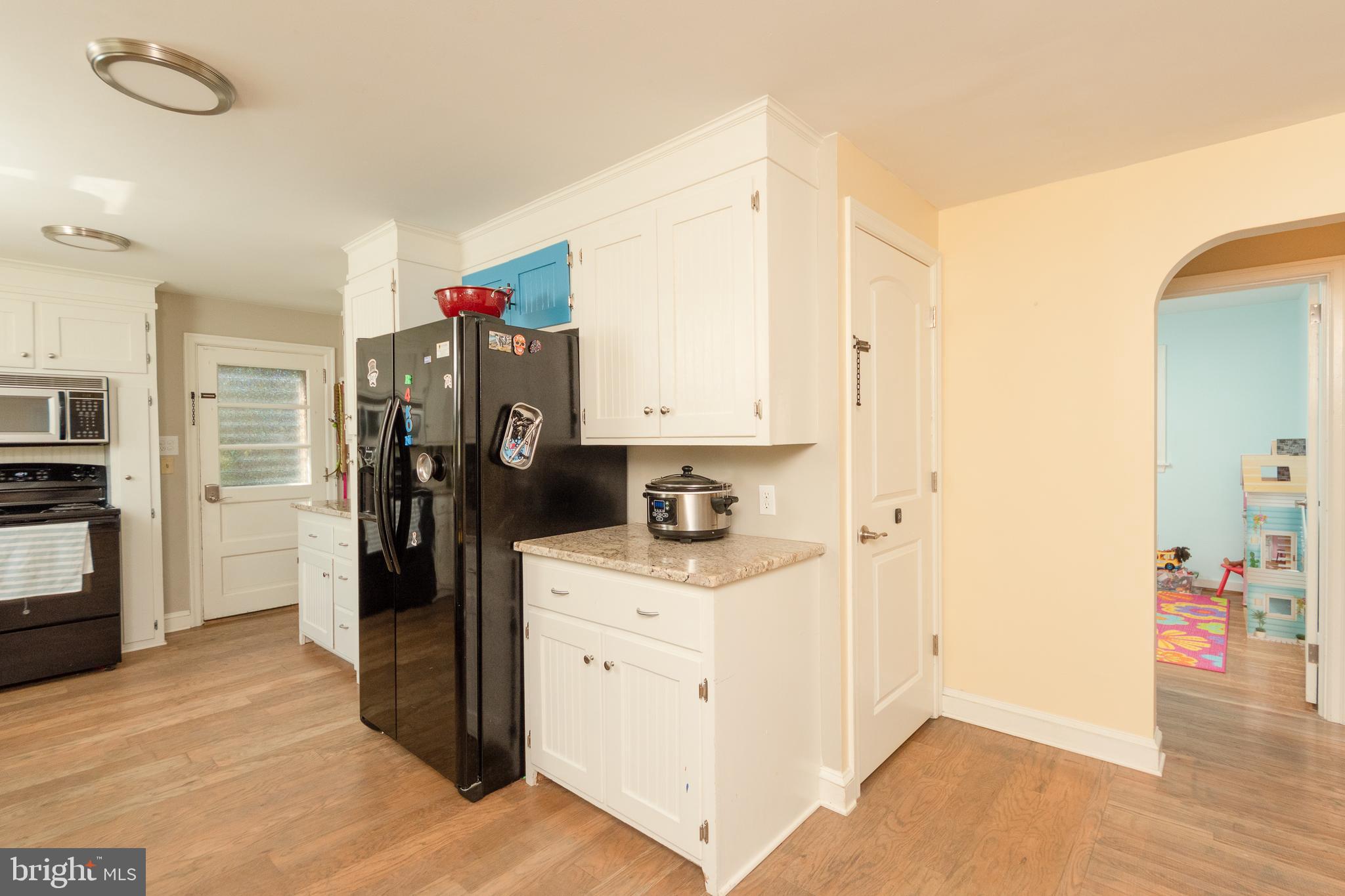 1882 Manor Ridge Drive Lancaster, PA 17603 - Photo 8 of 45 Gallery Image 8
