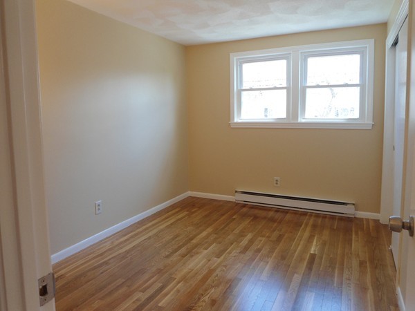 15 Skyview Road Randolph, MA 02368 - Photo 8 of 17 Gallery Image 8