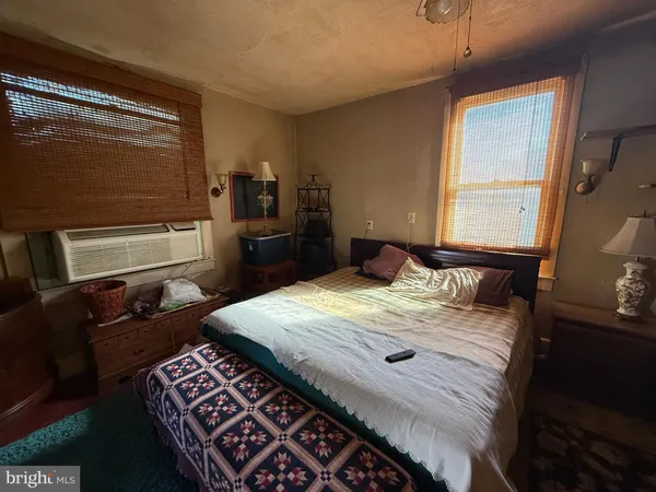 $149,999 | 207 South Washington Street, Snow Hill, MD 21863