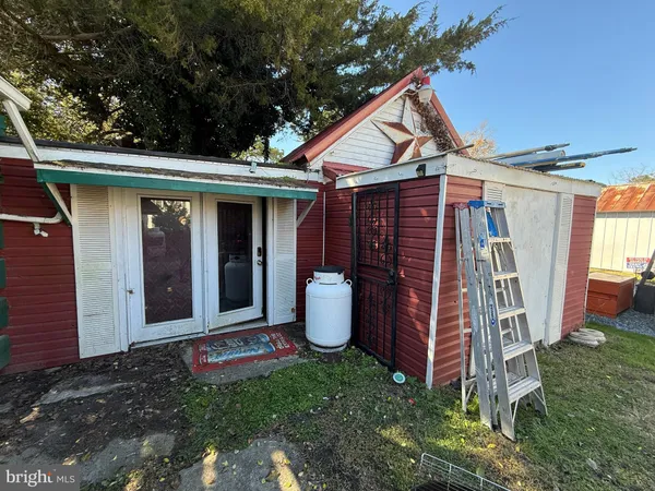 $149,999 | 207 South Washington Street, Snow Hill, MD 21863