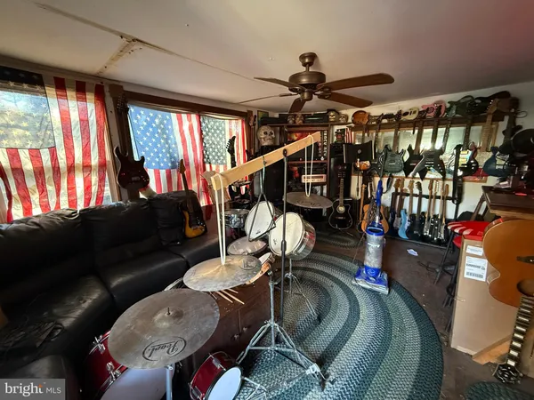 $149,999 | 207 South Washington Street, Snow Hill, MD 21863