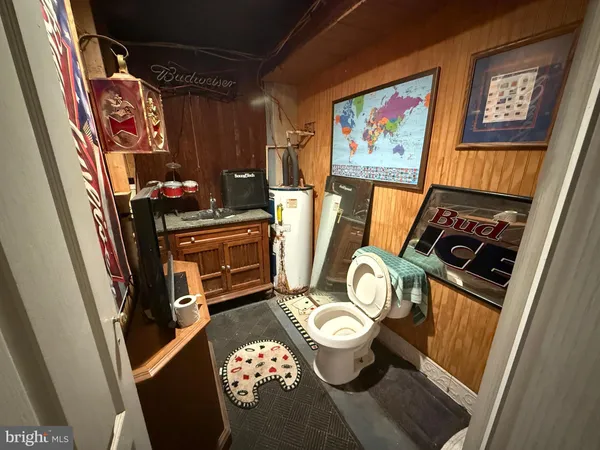 $149,999 | 207 South Washington Street, Snow Hill, MD 21863