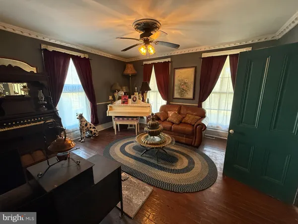 $149,999 | 207 South Washington Street, Snow Hill, MD 21863