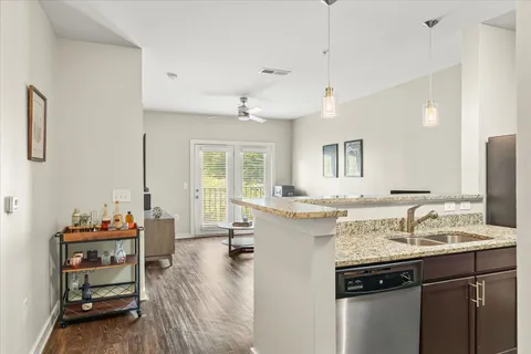 $240,000 | 414 Rosedale Avenue, Unit 209, Nashville, TN 37211
