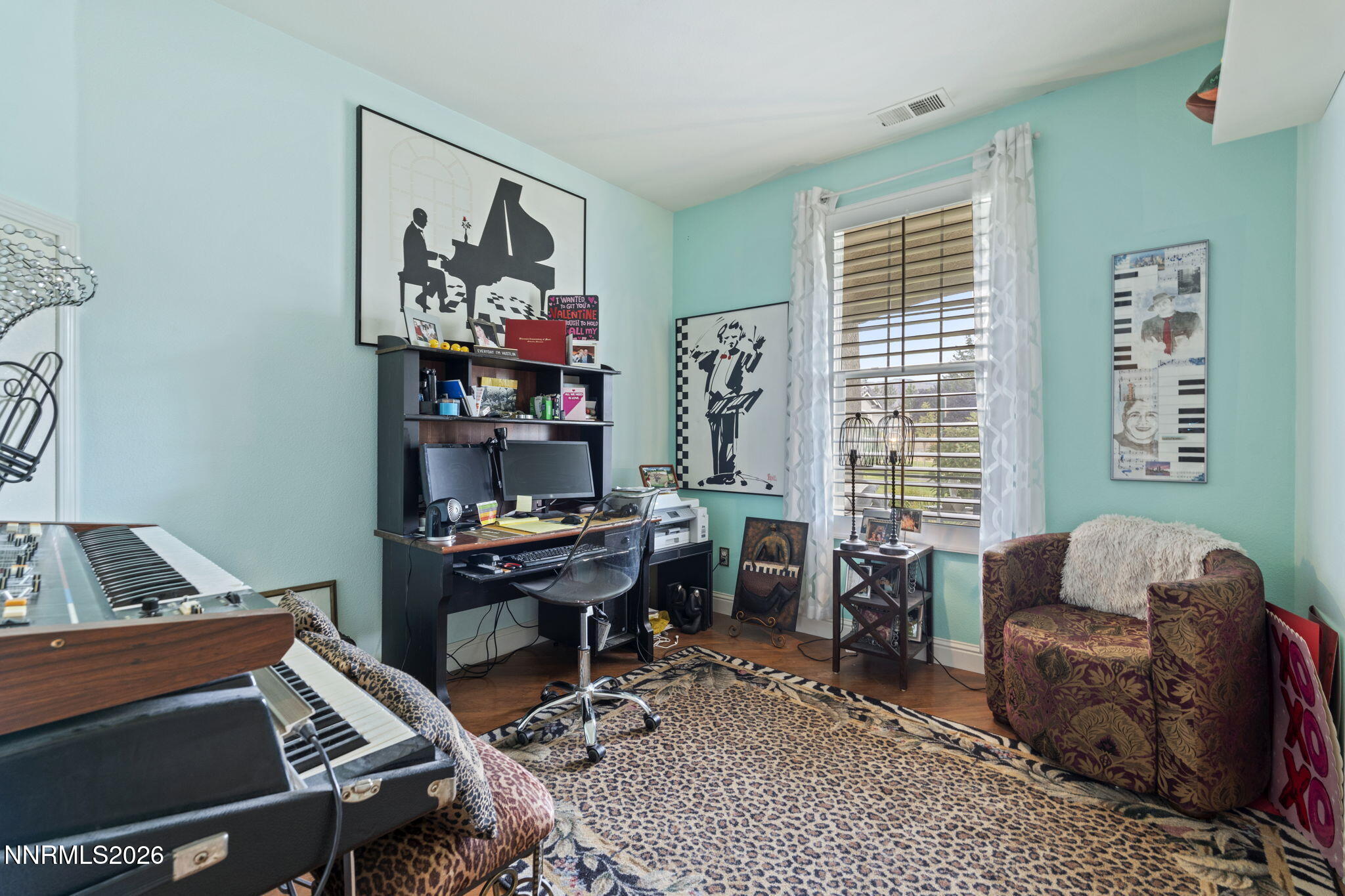 1600 Mountain Lane Reno, NV 89521 - Photo 19 of 24 a workspace with furniture and window