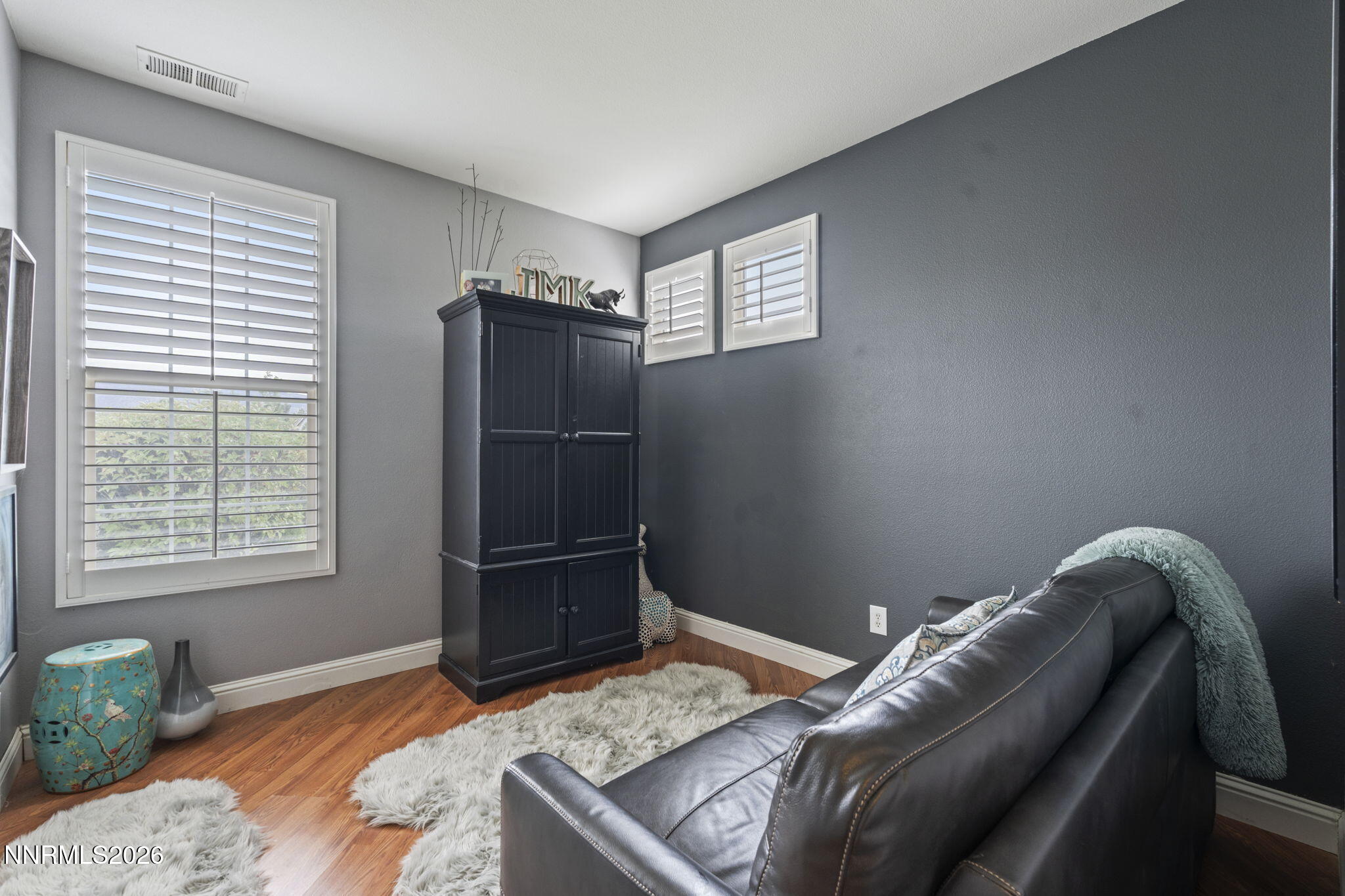 1600 Mountain Lane Reno, NV 89521 - Photo 20 of 24 a bedroom with a bed and a window