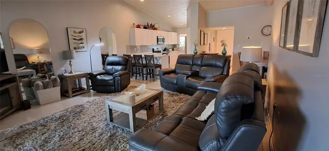 $181,000 | 7201 Country Club Drive, Unit G21, Lake Wales, FL 33898