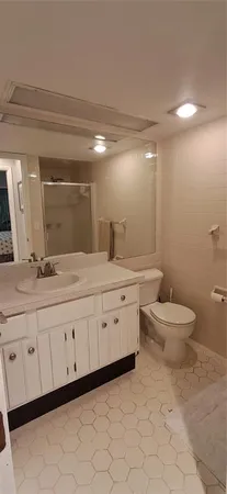 $173,900 | 7201 Country Club Drive, Unit G21, Lake Wales, FL 33898