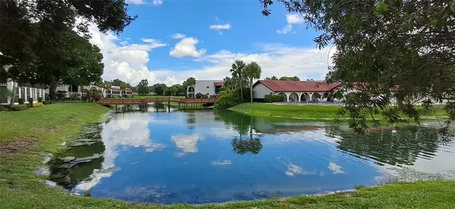 $181,000 | 7201 Country Club Drive, Unit G21, Lake Wales, FL 33898