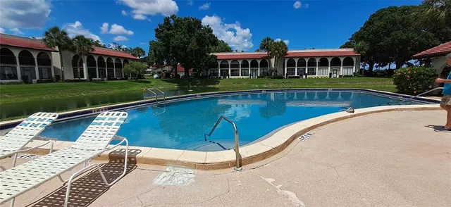 $181,000 | 7201 Country Club Drive, Unit G21, Lake Wales, FL 33898