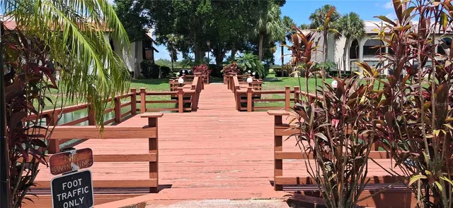 $181,000 | 7201 Country Club Drive, Unit G21, Lake Wales, FL 33898