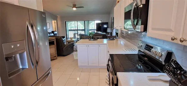 $173,900 | 7201 Country Club Drive, Unit G21, Lake Wales, FL 33898