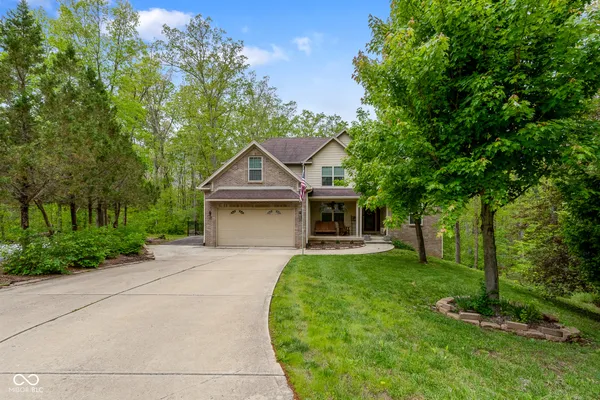 $594,000 | 151 West Hilltop Lane, Nashville, IN 47448