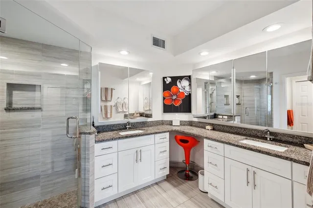 $579,990 | 1200 Country Club Drive, Unit 5506, Largo, FL 33771