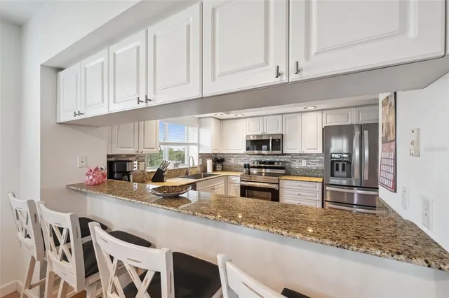 $579,990 | 1200 Country Club Drive, Unit 5506, Largo, FL 33771