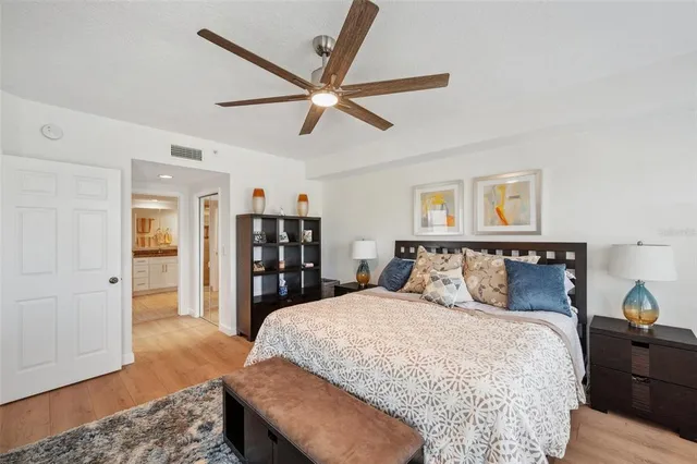 $579,990 | 1200 Country Club Drive, Unit 5506, Largo, FL 33771