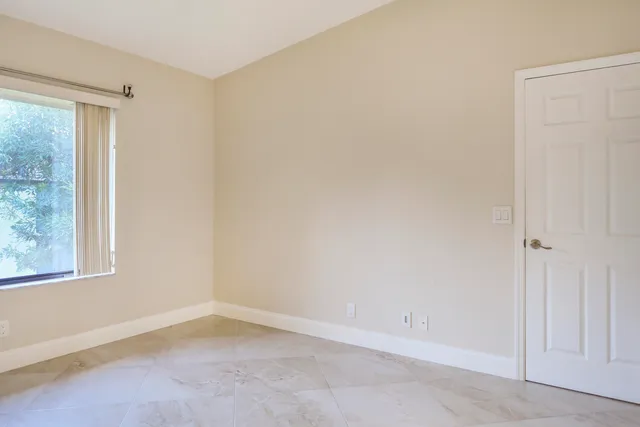 $2,275 | 21951 Soundview Terrace, Unit 207, Boca Raton, FL 33433