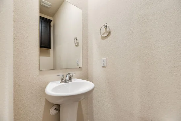 $2,350 | 10353 Big Sandy Court, McKinney, TX 75071