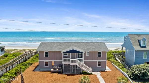 $2,090,000 | 101 Ocean Drive, Emerald Isle, NC 28594