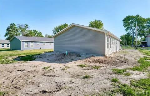 $250,000 | 113 Illinois Street, New Florence, MO 63363