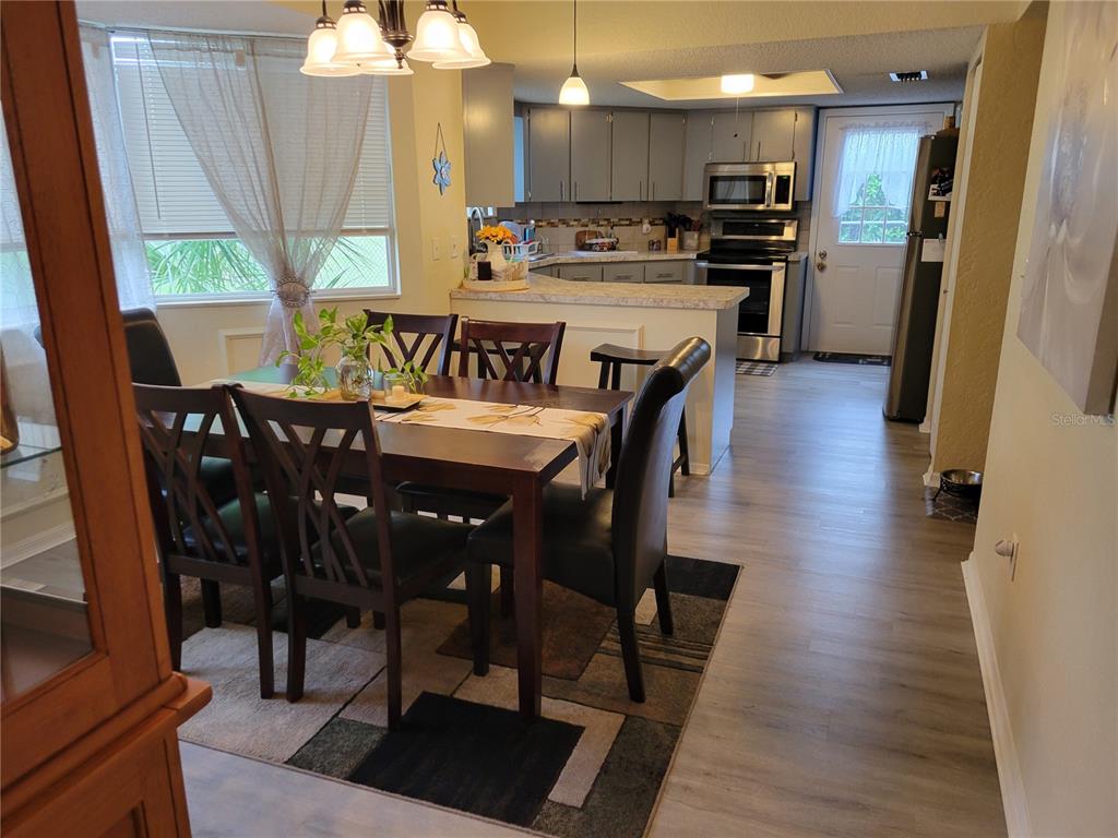 8287 Southwest 108th St Road Ocala, FL 34481 - Photo 9 of 32 Gallery Image 9