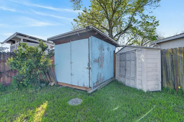 $359,900 | 4188 Cornelia Way, North Highlands, CA 95660