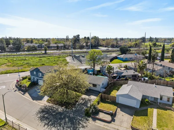 $359,900 | 4188 Cornelia Way, North Highlands, CA 95660