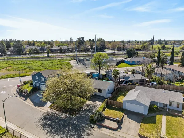 $359,900 | 4188 Cornelia Way, North Highlands, CA 95660