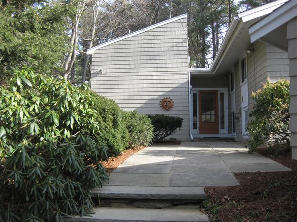 31 Oxbow Road Concord, MA 01742 - Photo 11 of 16 Gallery Image 11