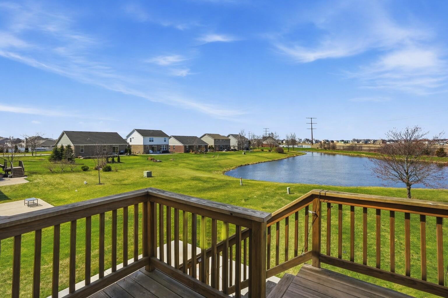 10322 Adler Cove St. John, IN 46373 - Photo 5 of 26