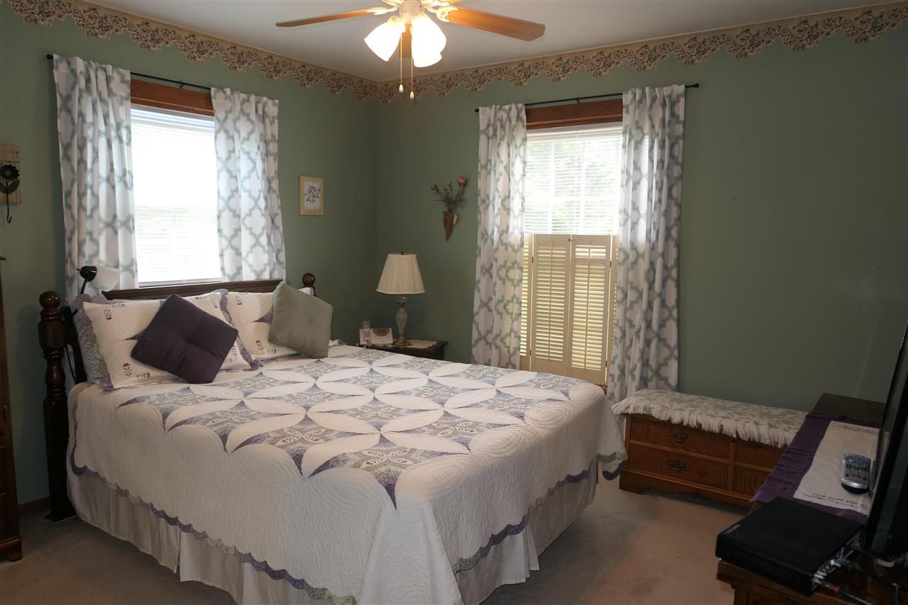 7120 South Mission Road Mount Pleasant, MI 48858 - Photo 22 of 32 1891837-21.JPG