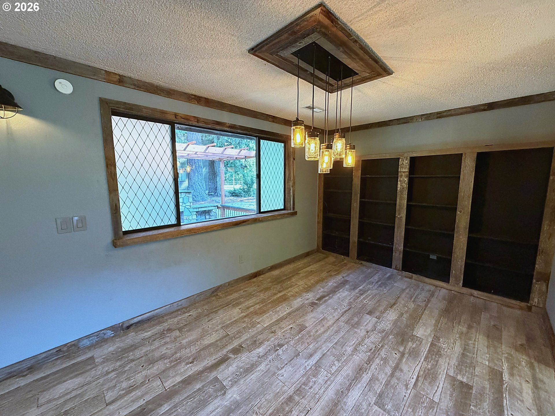 23529 Trillium Hollow Road Oregon City, OR 97045 - Photo 14 of 44