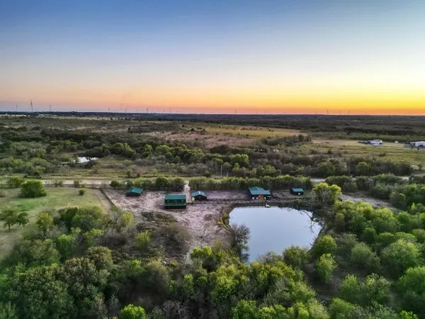 $699,999 | 8125 Fm 2114, Hubbard, TX 76648