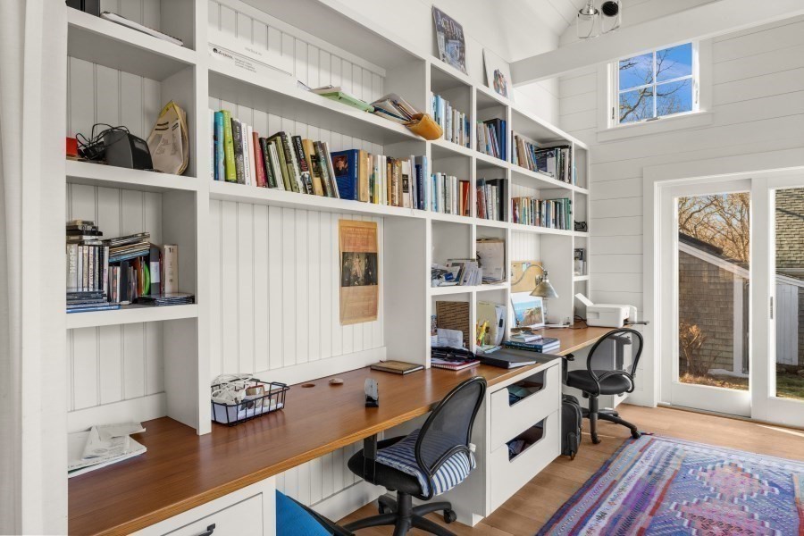 205 S Road Chilmark, MA 02535 - Photo 23 of 41