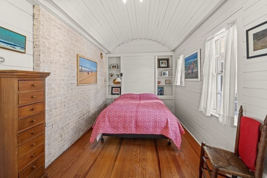 205 S Road Chilmark, MA 02535 - Photo 28 of 41