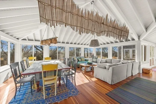 $5,650,000 | 205 S Road, Chilmark, MA 02535