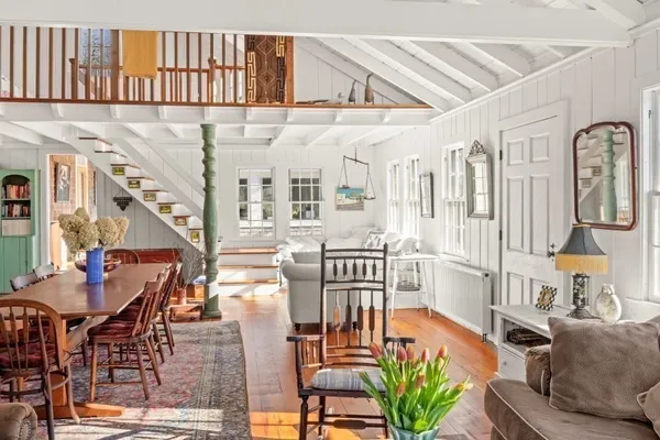 $5,650,000 | 205 S Road, Chilmark, MA 02535