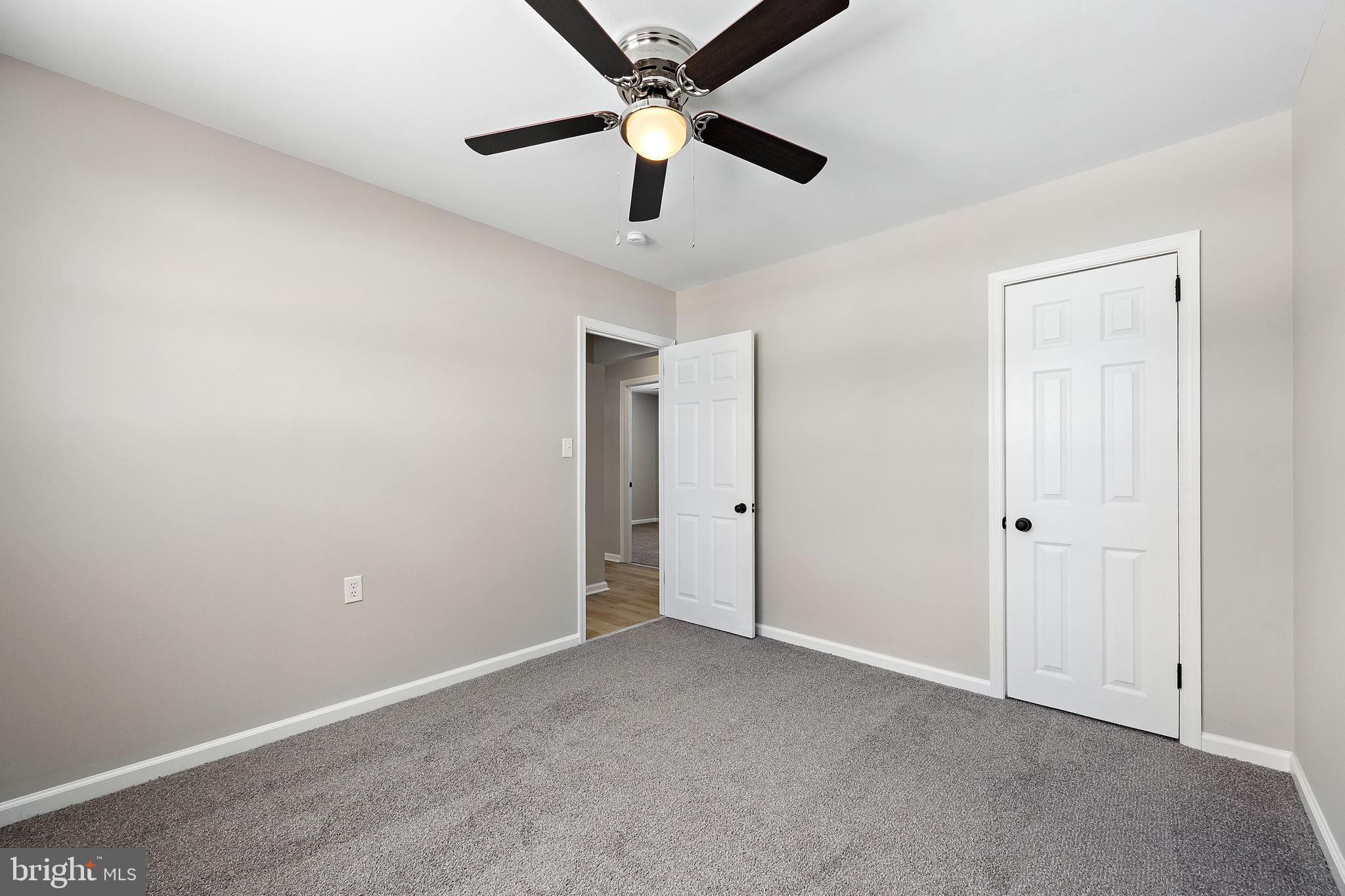 318 South Dupont Road Wilmington, DE 19804 - Photo 18 of 32