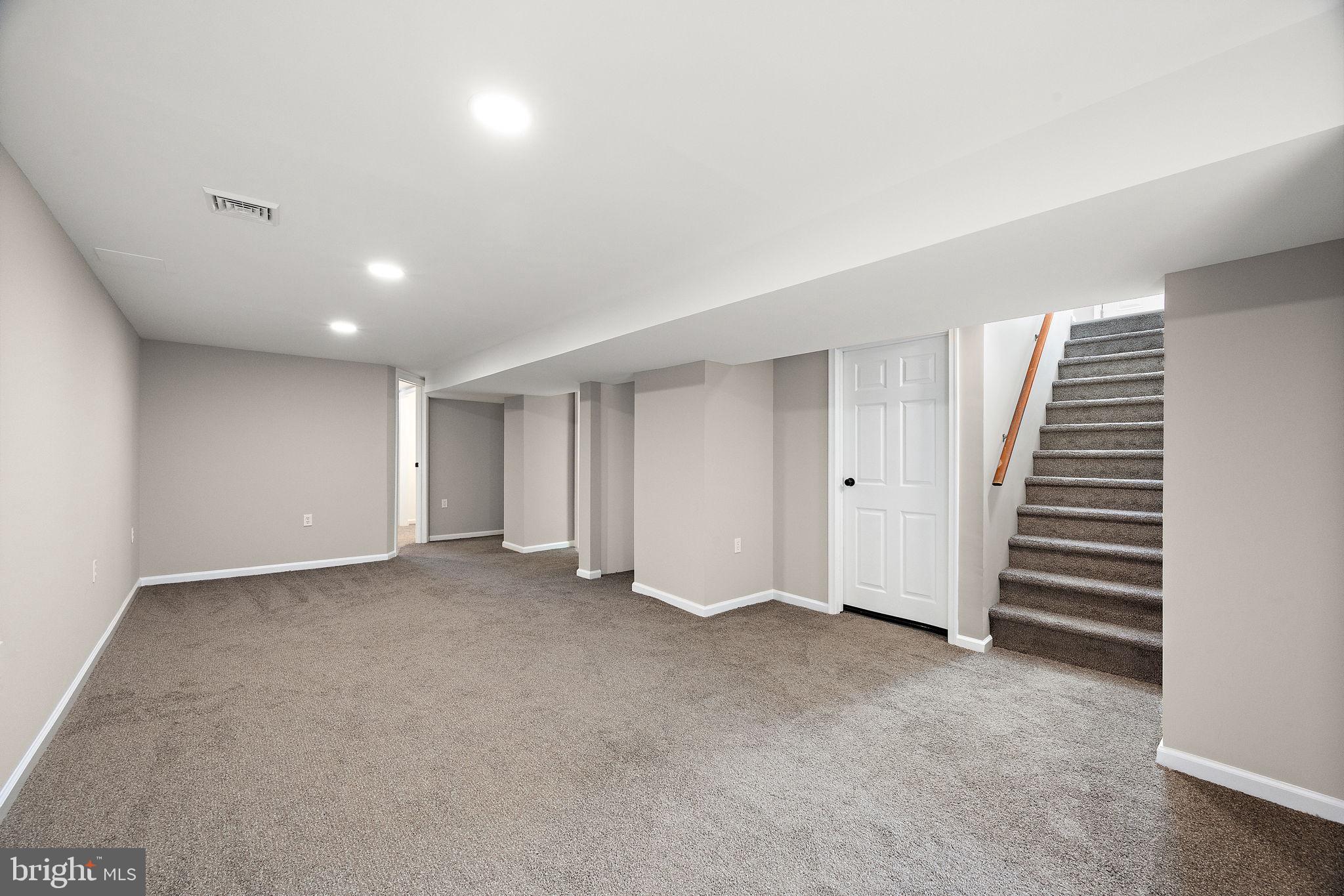 318 South Dupont Road Wilmington, DE 19804 - Photo 20 of 32 Full finished basement