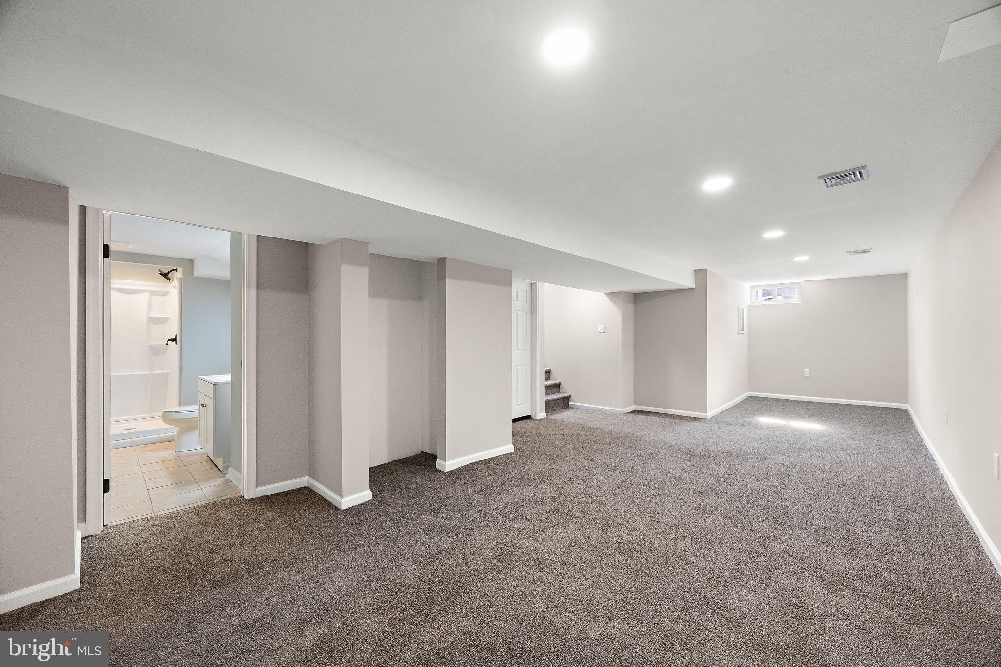 318 South Dupont Road Wilmington, DE 19804 - Photo 21 of 32