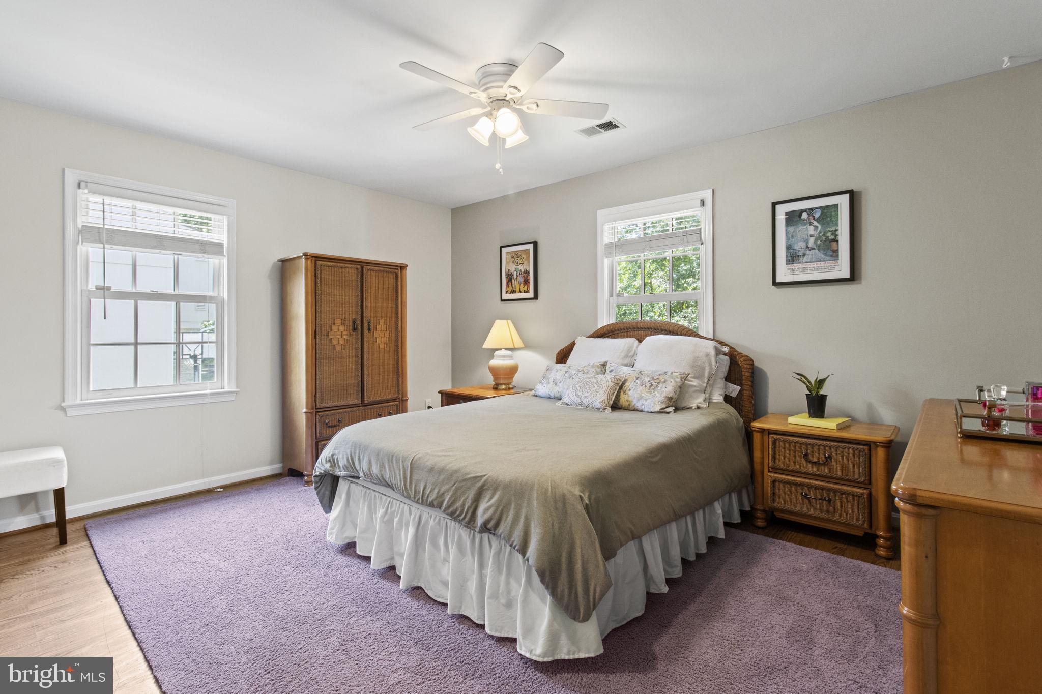 10016 Hall Road Potomac, MD 20854 - Photo 21 of 30 Bedroom 3