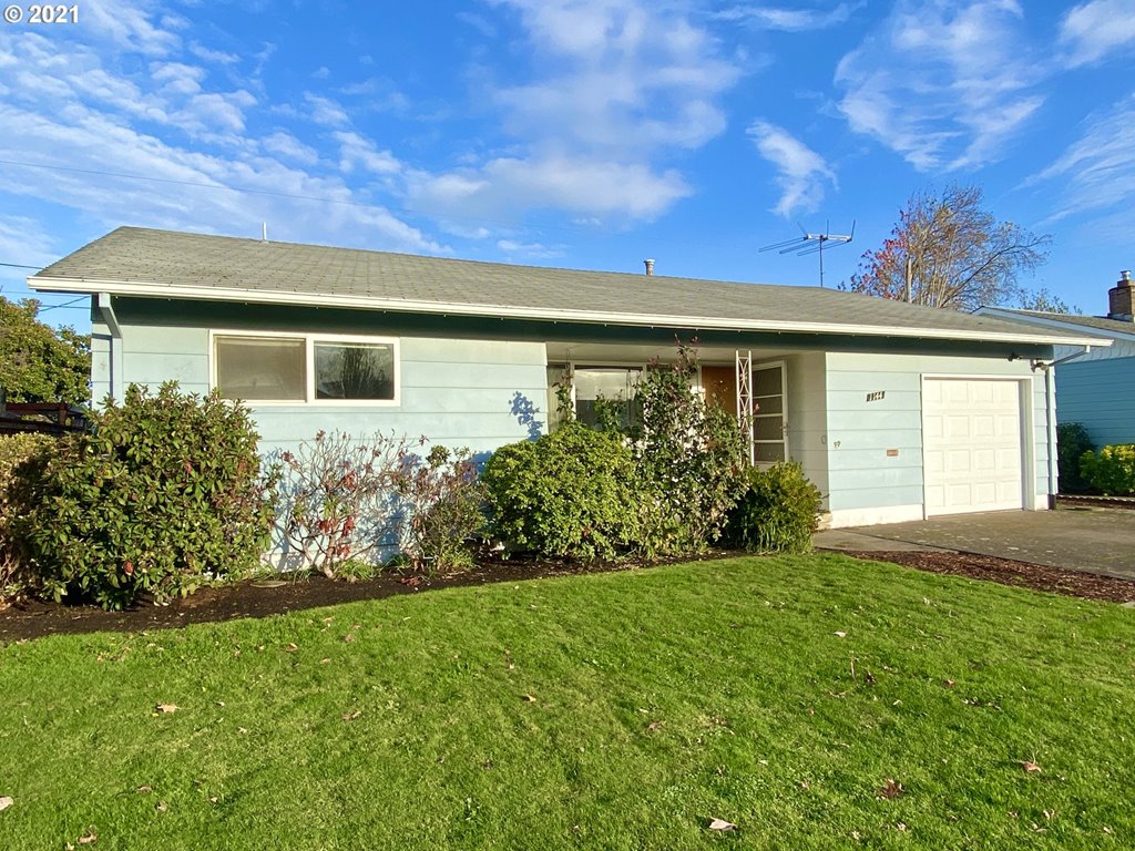 1144 Princeton Road Woodburn, OR 97071 - Photo 1 of 25 Gallery Image 1