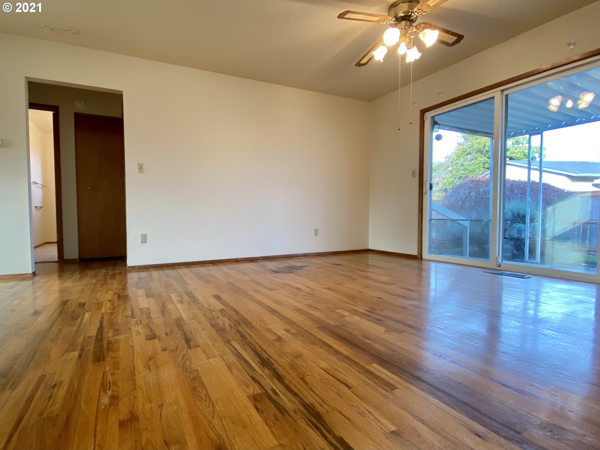 1144 Princeton Road Woodburn, OR 97071 - Photo 13 of 25 Gallery Image 13