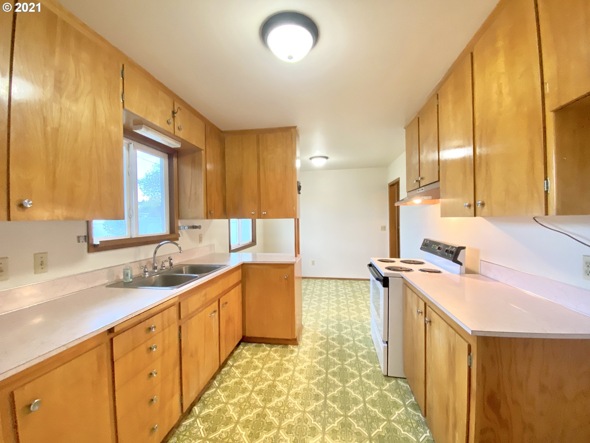 1144 Princeton Road Woodburn, OR 97071 - Photo 14 of 25 Gallery Image 14