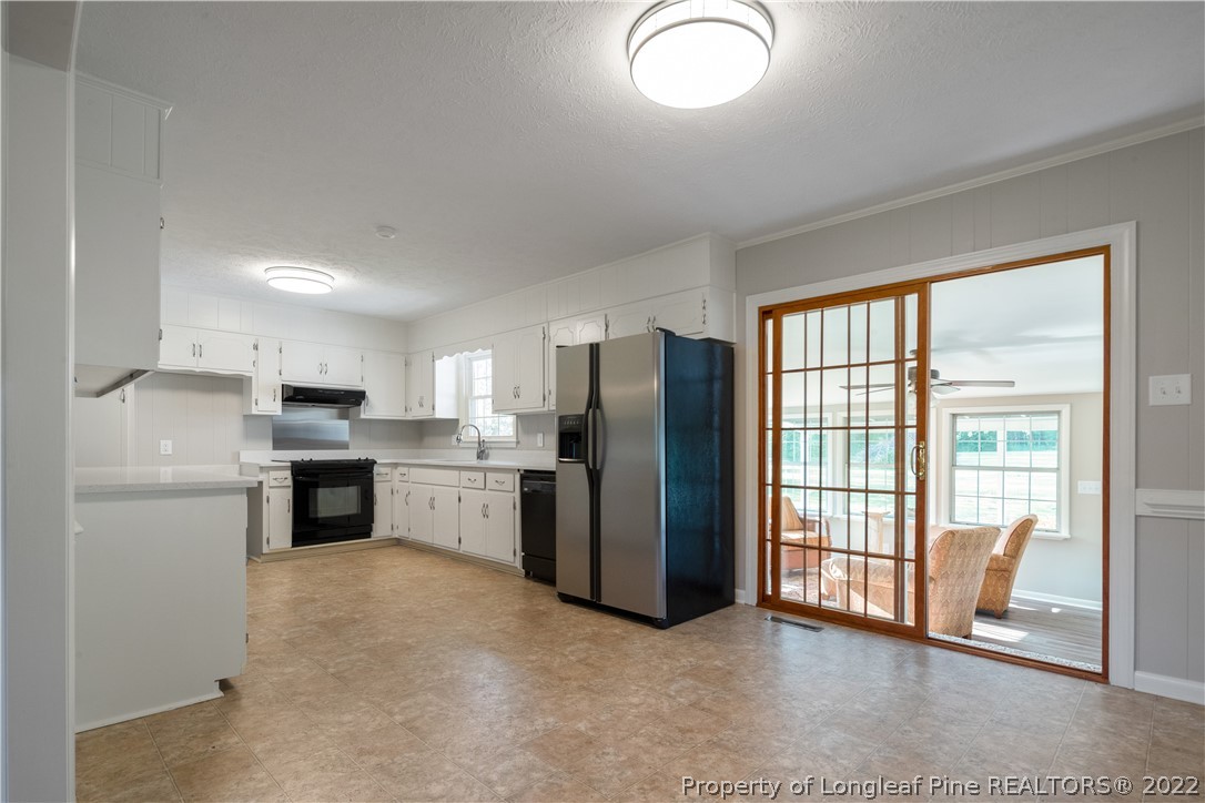 550 Old Maxton Road Raeford, NC 28376 - Photo 16 of 37 Gallery Image 16