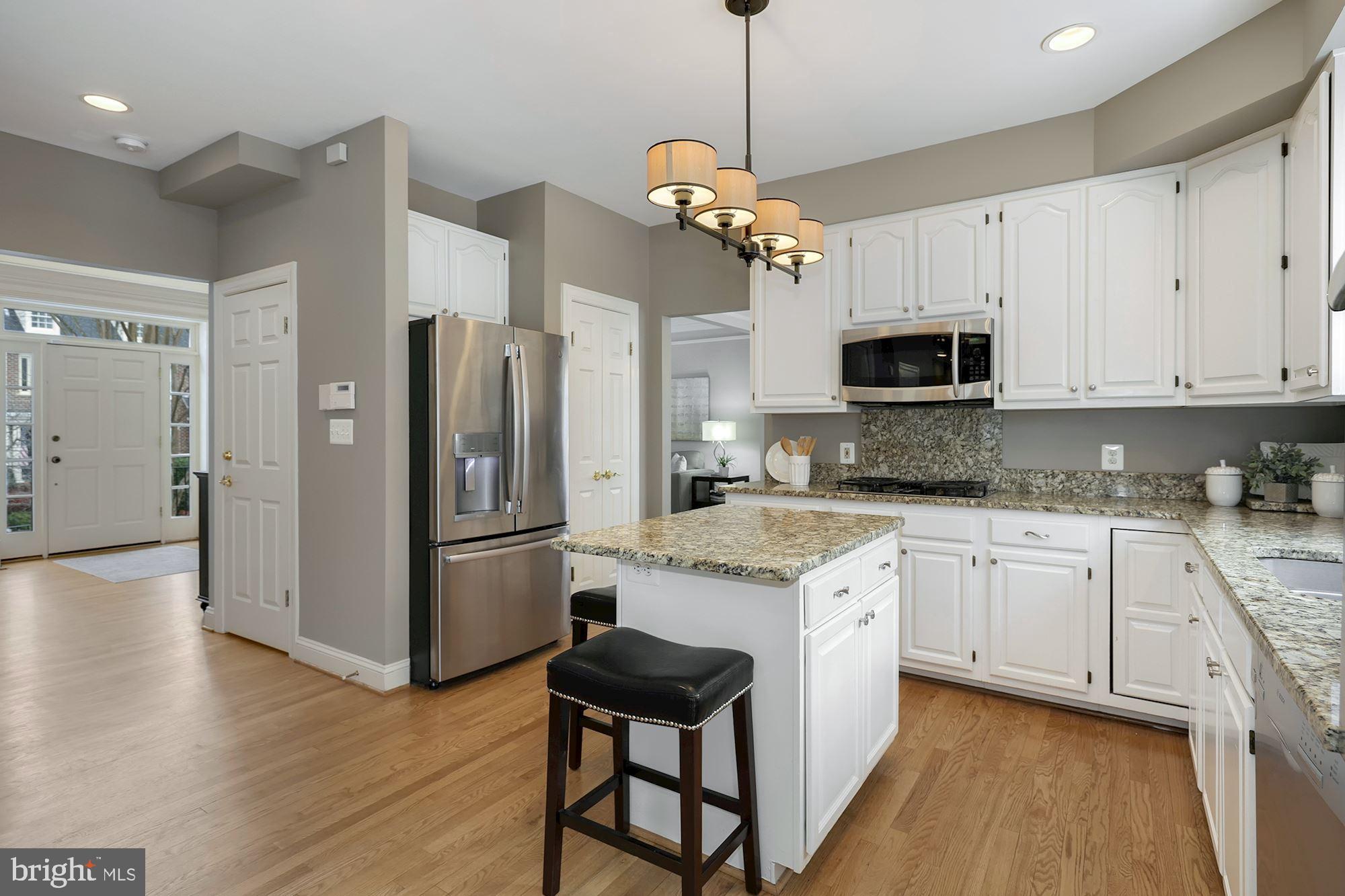 6808 Rannoch Road Bethesda, MD 20817 - Photo 10 of 38 Kitchen with granite counters