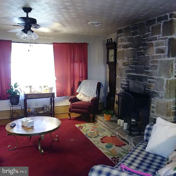 4303 Old Taneytown Road Taneytown, MD 21787 - Photo 6 of 18 Gallery Image 6
