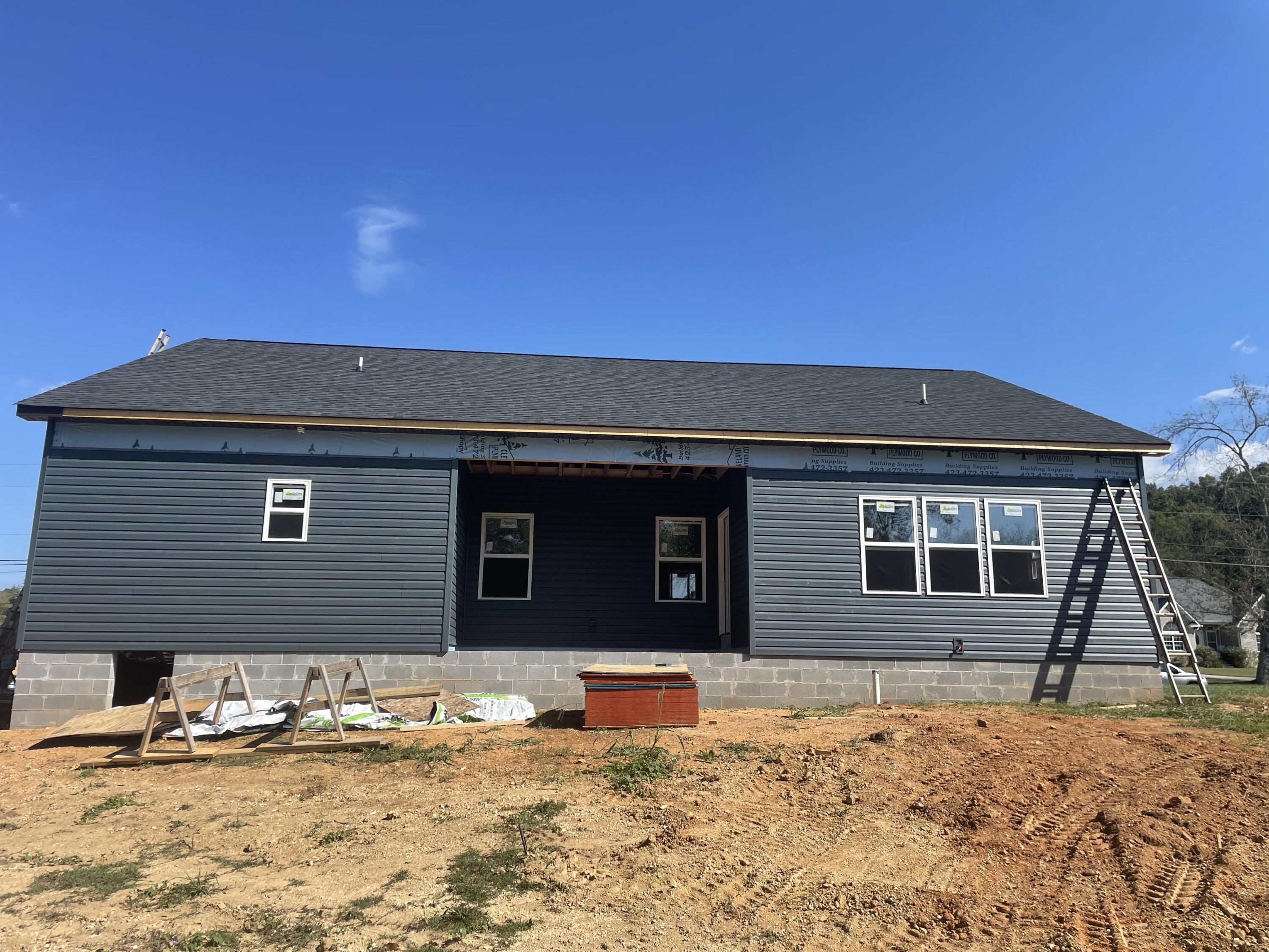 210 Hungerford Road Dayton, TN 37321 - Photo 2 of 46 IMG_2945